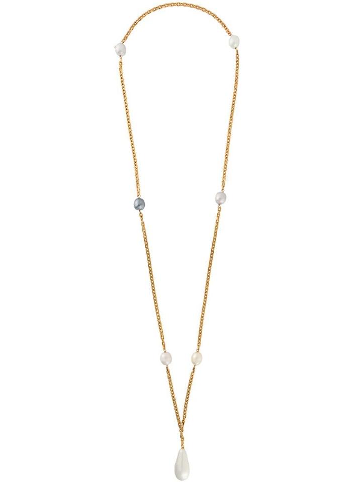 Chanel Pre-owned 1996 Pearl Embellished Necklace - Metallic