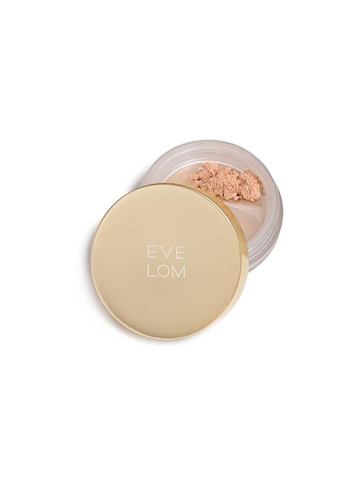 Eve Lom Mineral Powder Foundation (petal 4)