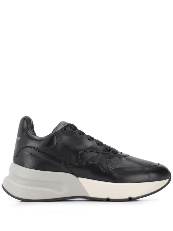 Alexander Mcqueen Oversized Runner Sneaker - Black
