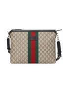 Gucci Gg Supreme Medium Messenger Bag - Neutrals