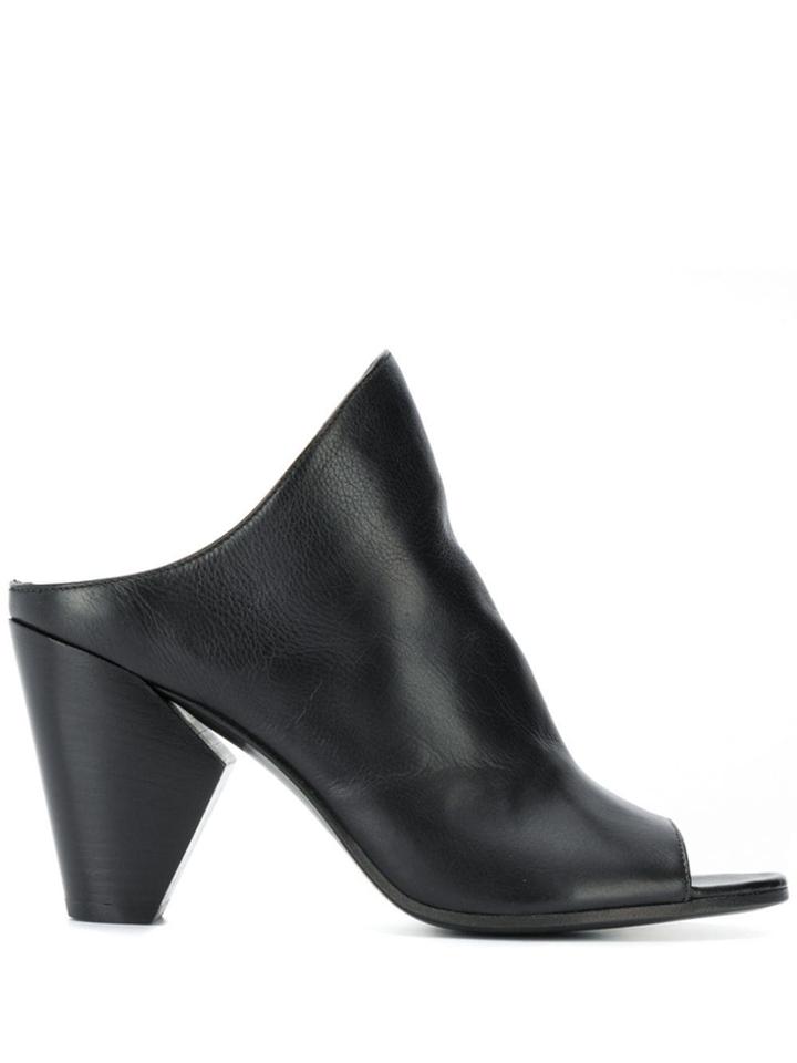Strategia Cone Heel Mules - Black