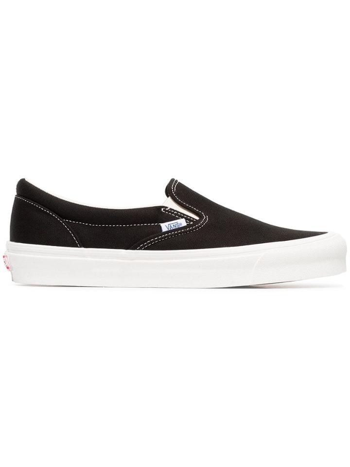 Vans Black And White Ua Classic Slip-on Dx Cotton Sneakers