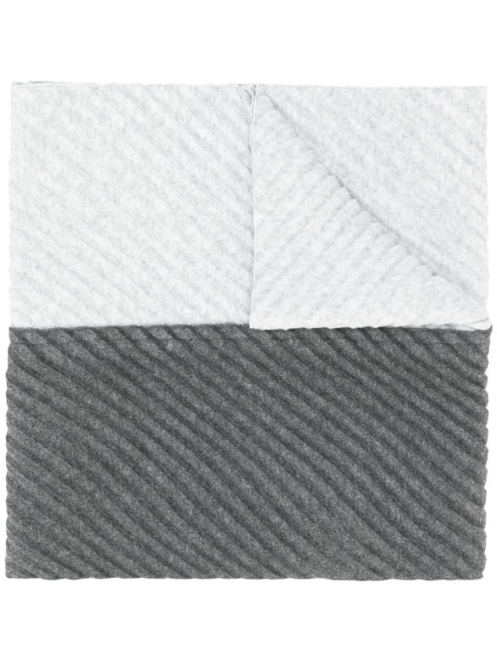 Homme Plissé Issey Miyake Two Tone Scarf - Grey