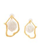 Lizzie Fortunato Jewels Formation Pearl Earrings - Gold