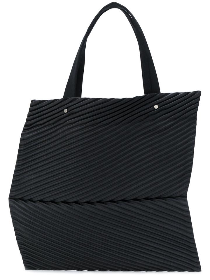 Homme Plissé Issey Miyake - Pleated Shoulder Bag - Men - Polyester - One Size, Black, Polyester