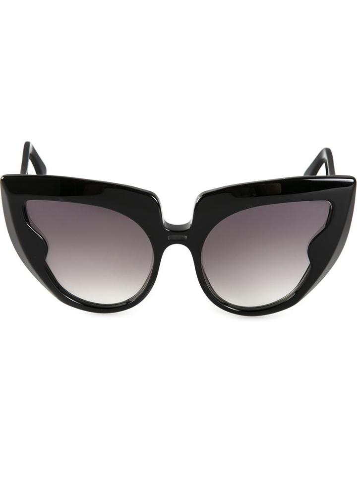 Barn's 'diva Frame' Sunglasses