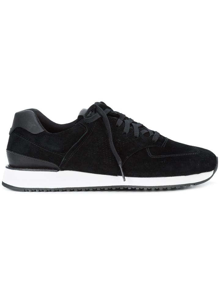 New Balance Contrast Sole Sneakers - Black