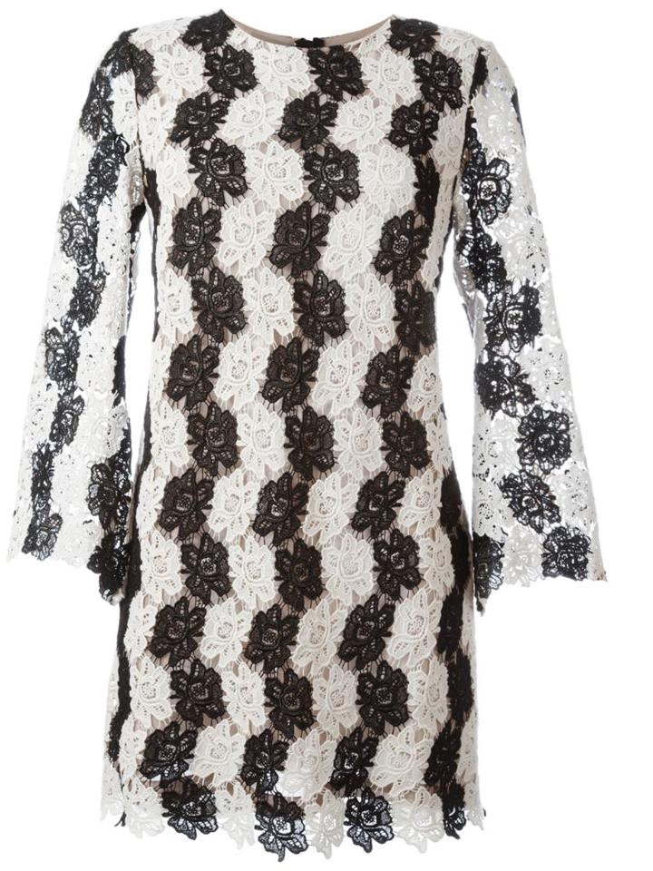 Si-jay Flower Embellished Short Dress