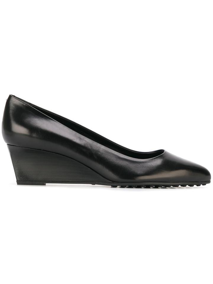Tod's Pointed Toe Pumps