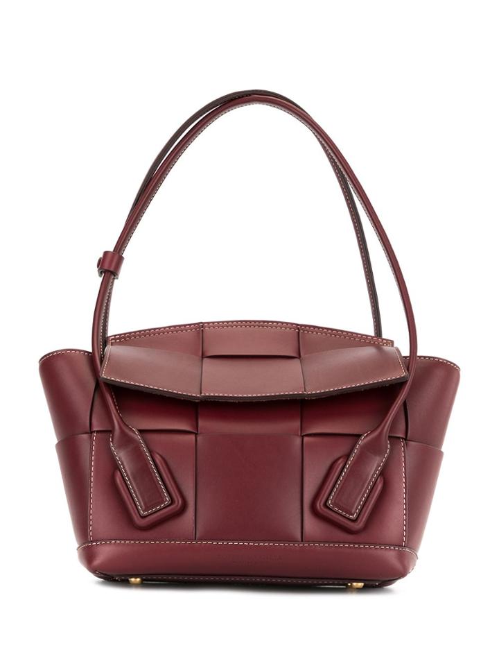 Bottega Veneta Arco 33 Shoulder Bag - Red