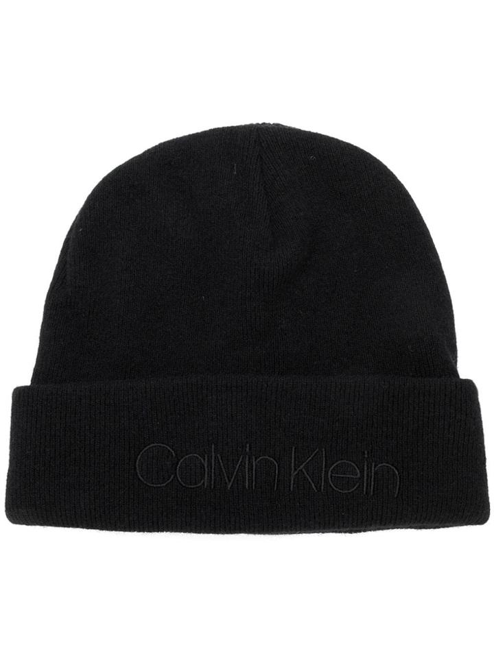 Calvin Klein Embroidered Logo Beanie - Black