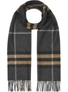 Burberry The Classic Cashmere Scarf In Check - Grey