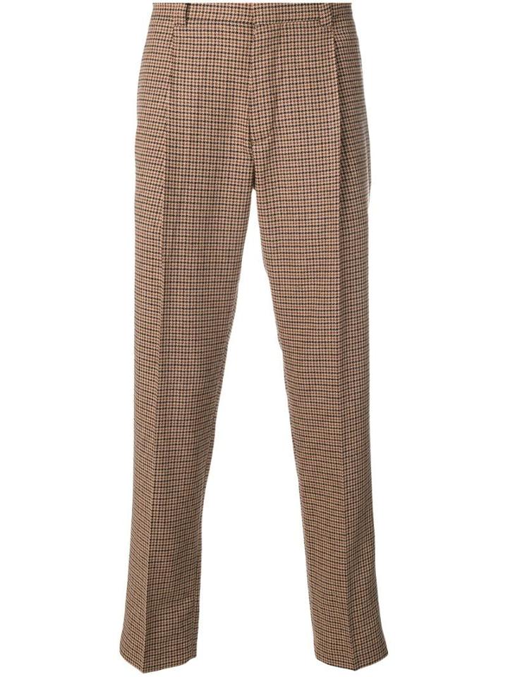 Nn07 - Neutrals