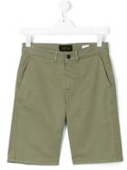 Finger In The Nose Chino Shorts - Green