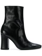 Dorateymur Pointed Toe Boots - Black