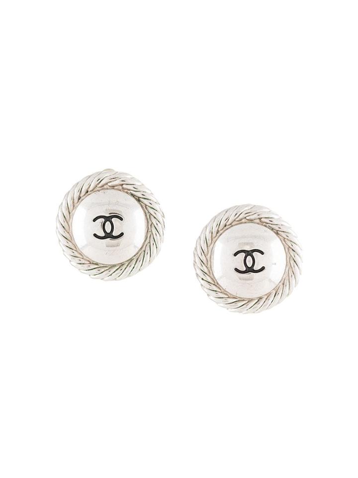 Chanel Pre-owned Rope Edge Round Cc Earrings - Silver