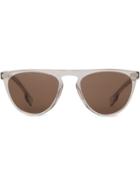 Burberry Eyewear Keyhole D-shaped Sunglasses - Grey