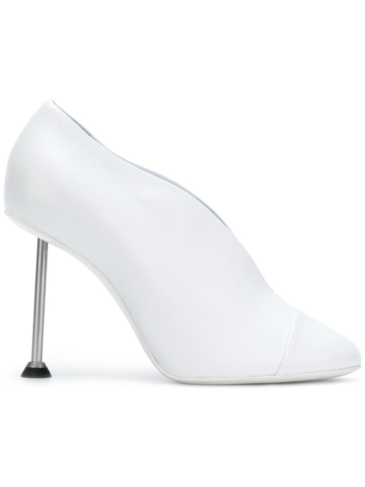 Victoria Beckham Pinup Pumps - White