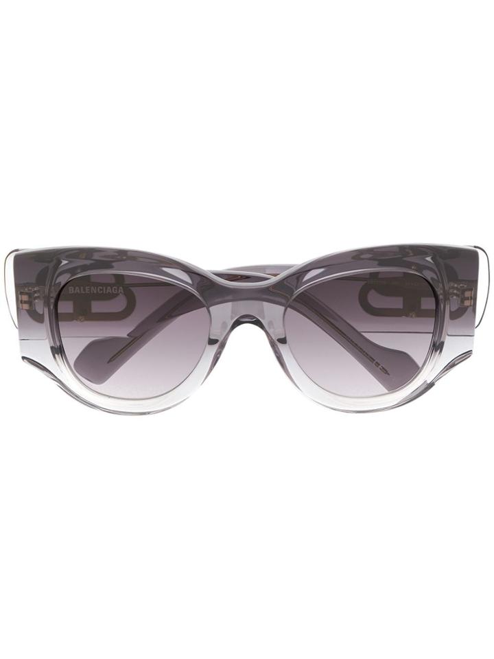 Balenciaga Eyewear Cat-eye Frame Sunglasses - Grey