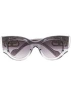 Balenciaga Eyewear Cat-eye Frame Sunglasses - Grey