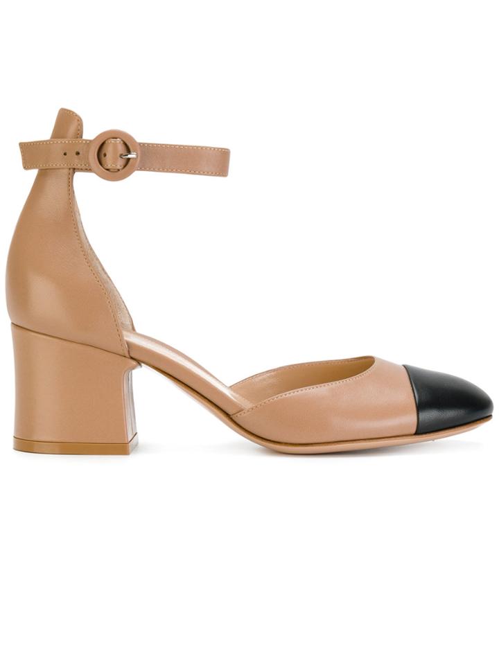 Gianvito Rossi Contrast Toe Cap Pumps - Nude & Neutrals