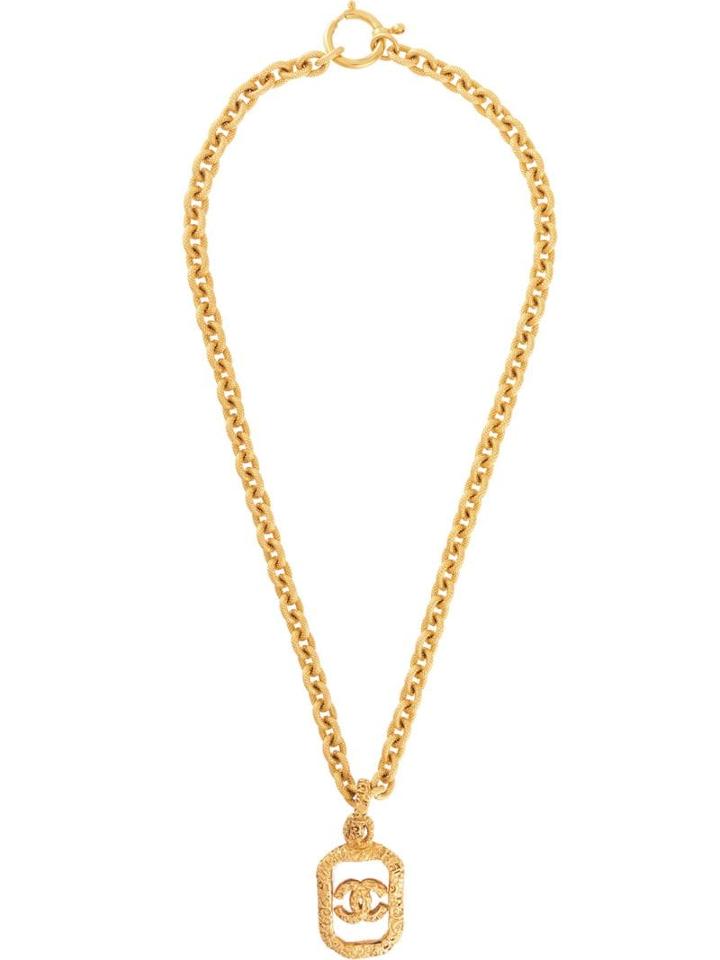 Chanel Pre-owned Cc Clear Plate Pendant Necklace - Gold