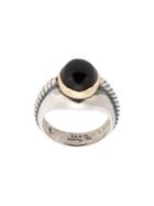 Ugo Cacciatori Onyx Stone Ring - Onyx Arg: 7.5grs Or: 0.7grs