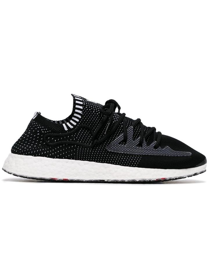 Y-3 Black Raito Racer Logo Embroidered Low Top Sneakers