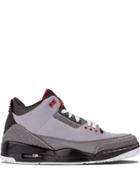 Jordan Air Jordan 3 Retro Low Tops - Grey