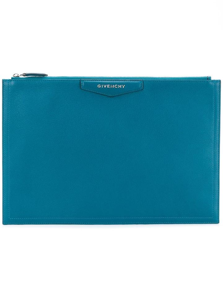 Givenchy Large Logo Clutch - Blue
