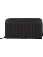 Burberry 'nova' Check Zip Wallet - Black