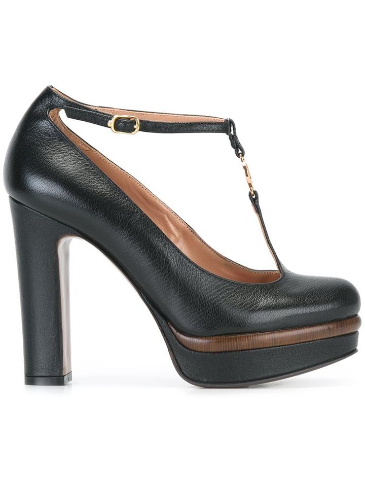 L'autre Chose T-bar Vanity Pumps