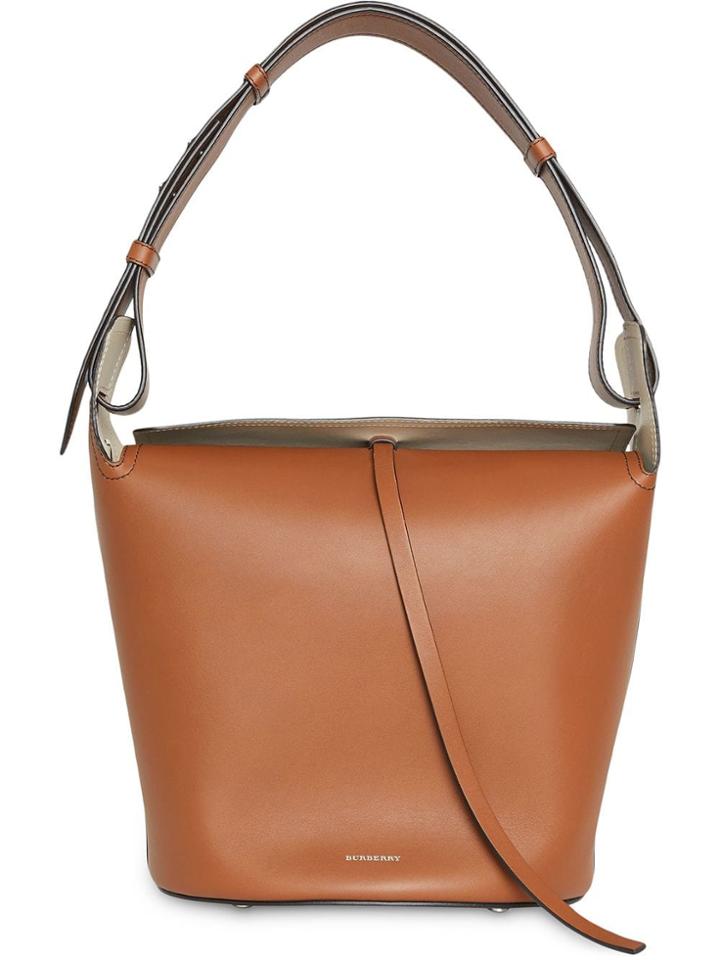Burberry The Medium Leather Bucket Bag - Brown