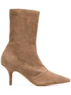 Yeezy Pointed Ankle Boots - Brown