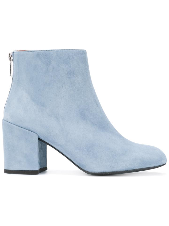 Stuart Weitzman Round Toe Boots - Blue