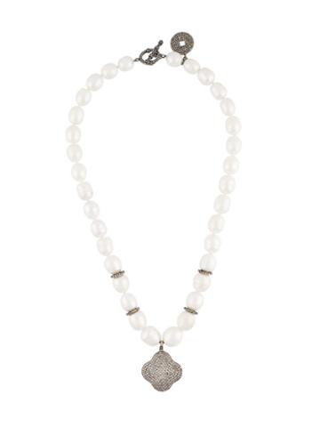 Carole Shashona 'blanc Lotus' Necklace