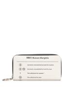 Mm6 Maison Margiela Continental Logo Print Wallet - White