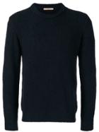 Nuur Perfectly Fitted Sweater - Black