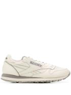 Reebok Classic 1983 Tv Sneakers - White