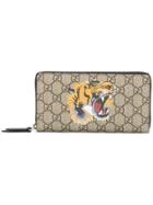 Gucci Gg Supreme Tiger Print Wallet - Brown