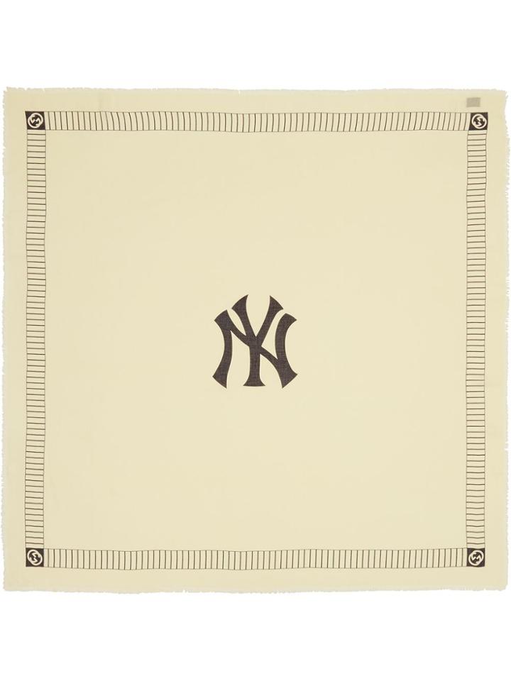 Gucci Shawl With Ny Yankees&trade; Print - Nude & Neutrals