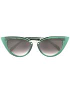 Oscar De La Renta Oversized Cat Eye Sunglasses - Green