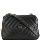Chanel Vintage Diamond Cc Stitch Shoulder Bag - Black