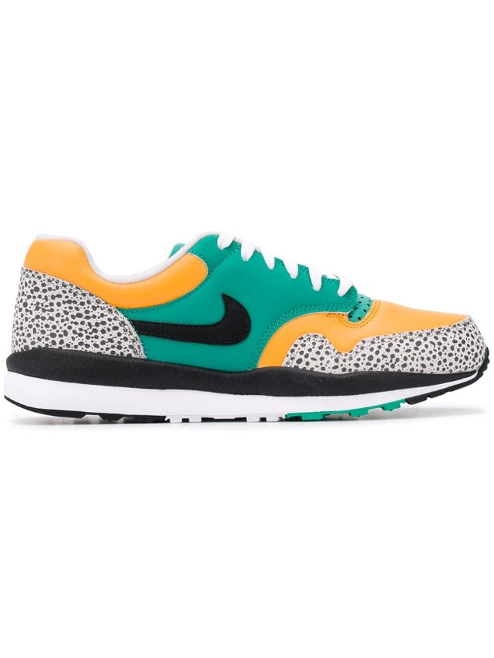 Nike Air Safari Se Sneakers - Orange
