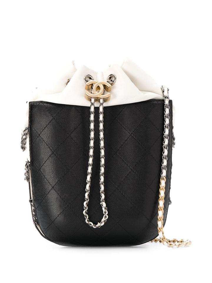 Chanel Pre-owned Gabrielle Crossbody Bag - Black