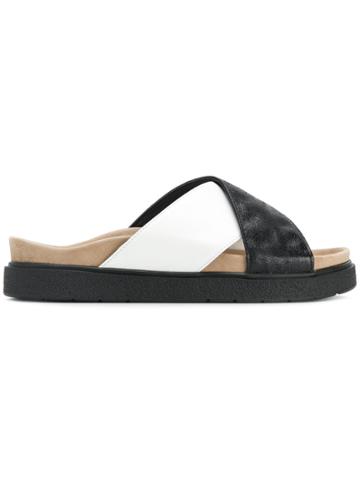 Inuiki Criss Cross Sandals - Black