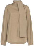 Low Classic Lc Scrf Cllr Shrt Hn Ls Os Ft Beig - Nude & Neutrals