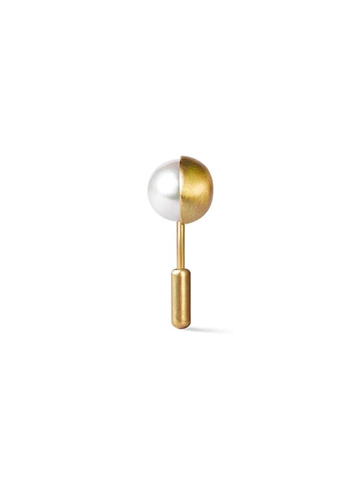 Shihara Half Pearl Earring 90&deg; - Metallic