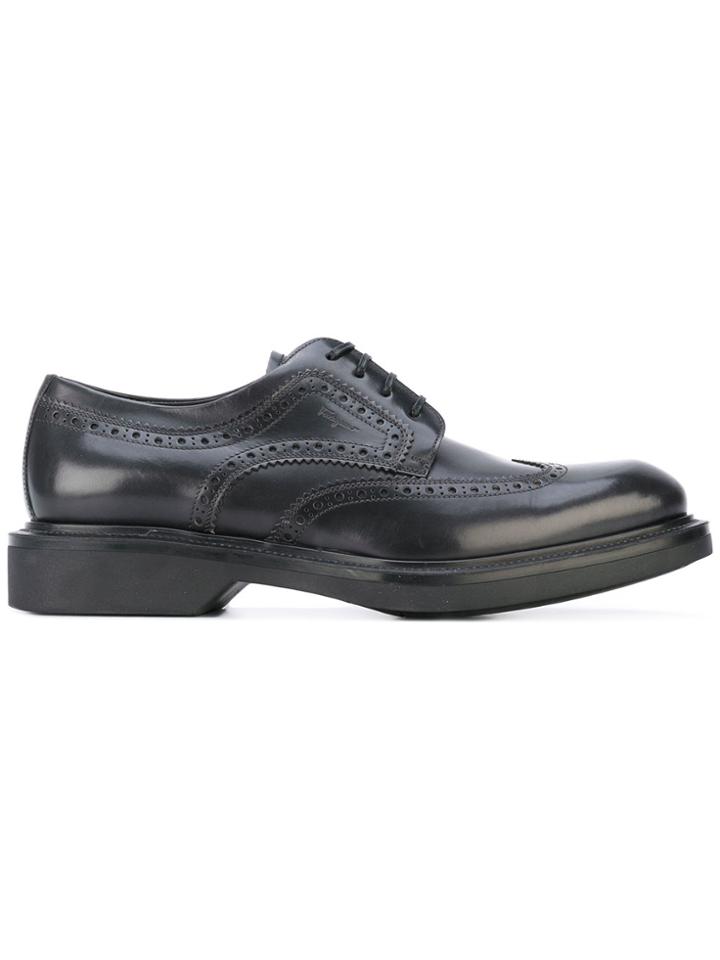 Salvatore Ferragamo Classic Wingtip Brogues - Black