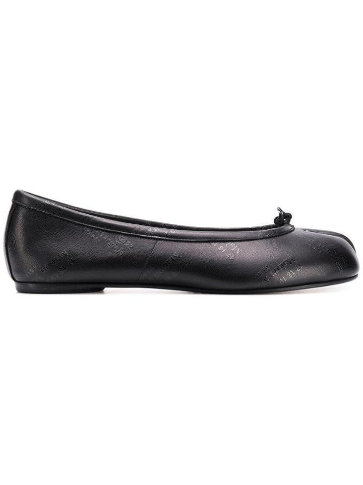 Maison Margiela Logo Embossed Tabi Ballerinas - Black